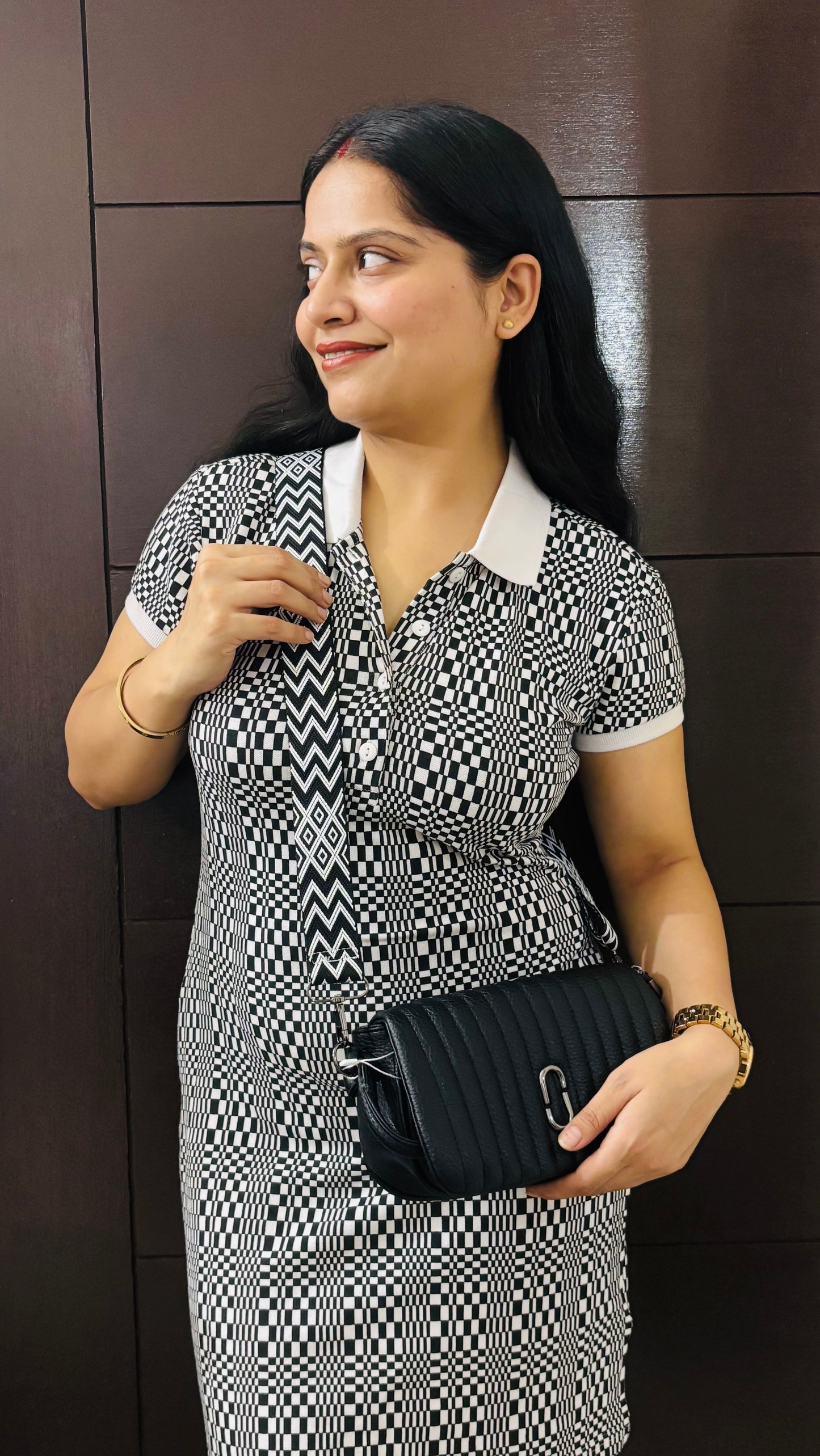 Hand Bag with Broad Belt