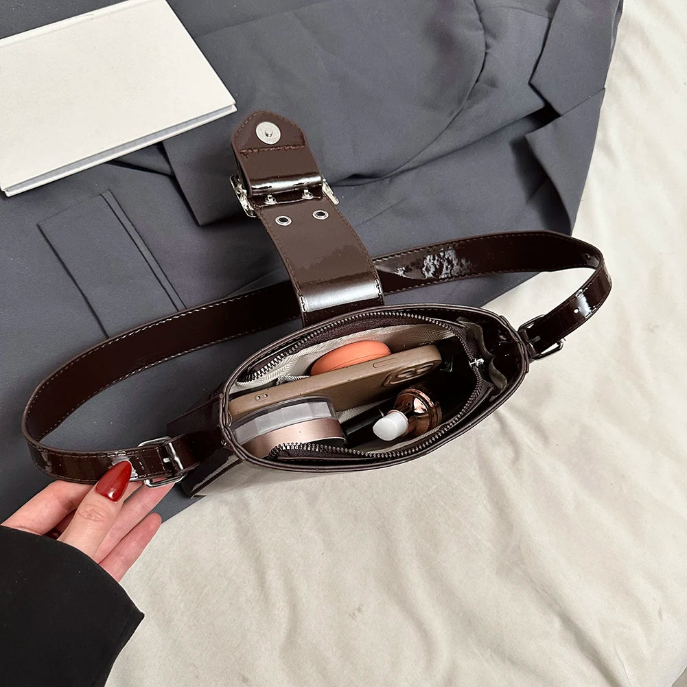 Glowra Shoulder Bag