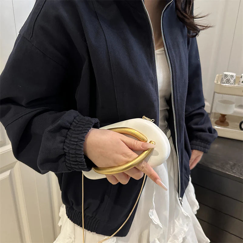 VUEMOD Signature Clutch