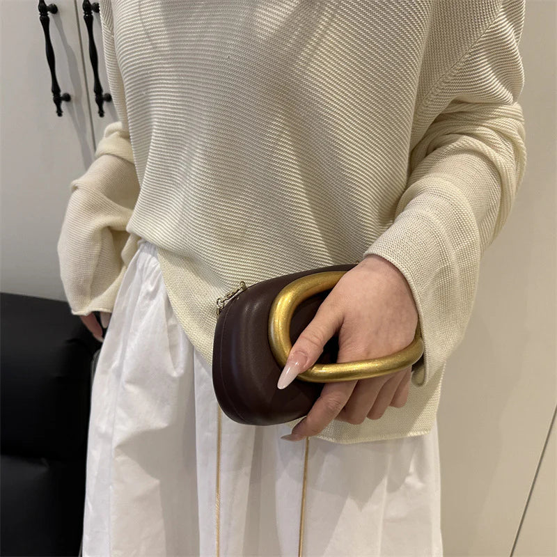 VUEMOD Signature Clutch