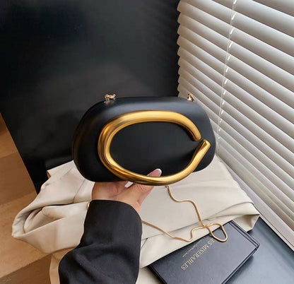 VUEMOD Signature Clutch
