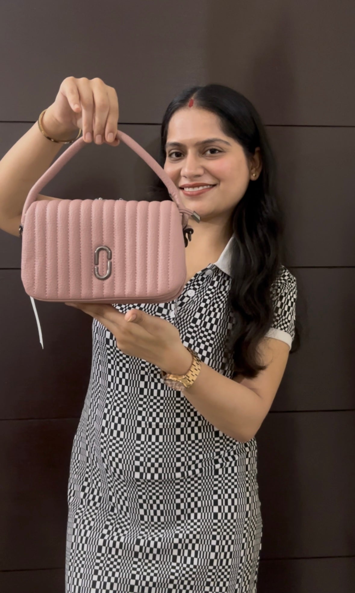 Hand Bag with Broad Belt