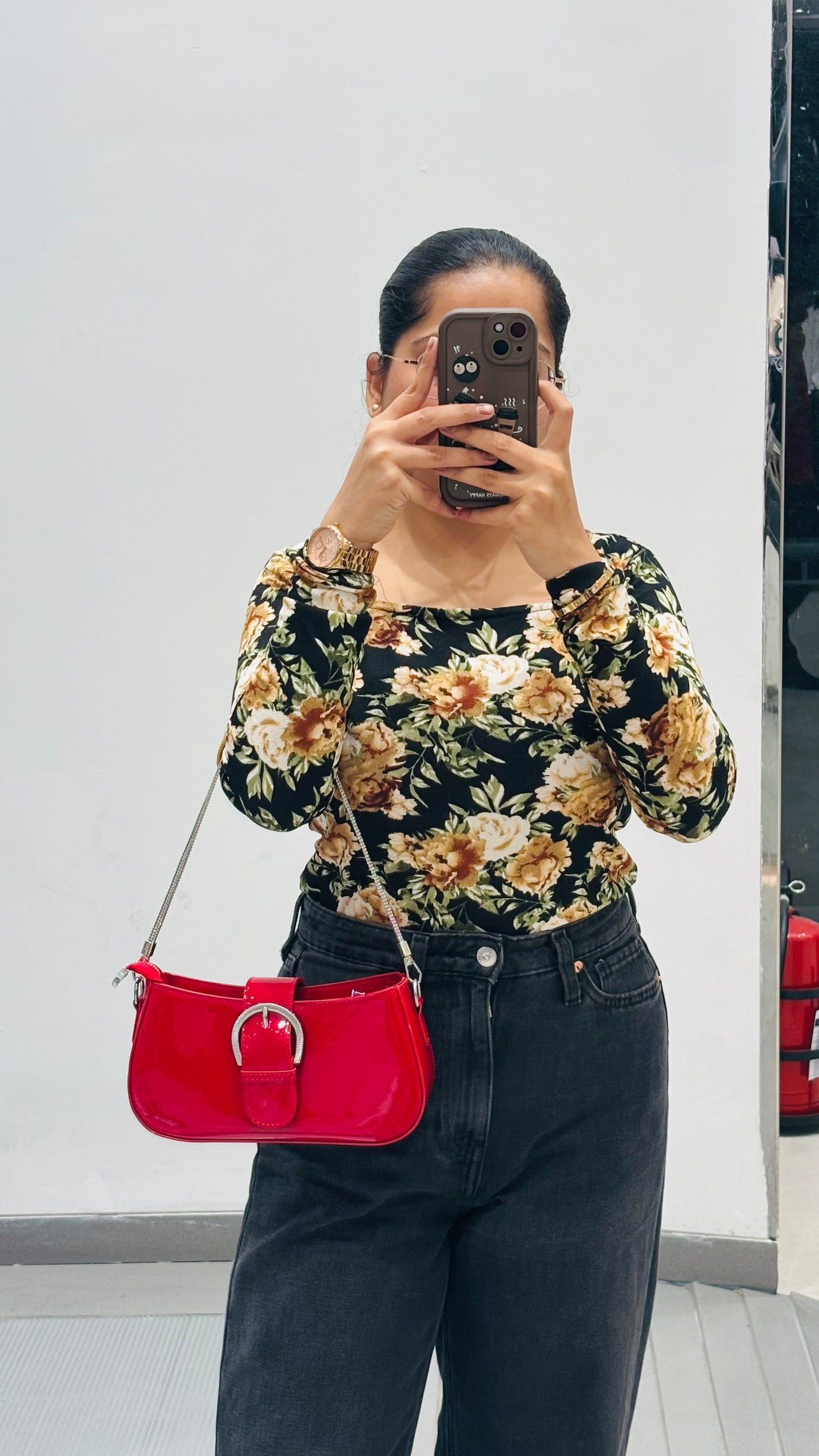 Classy Chain Shoulder bag