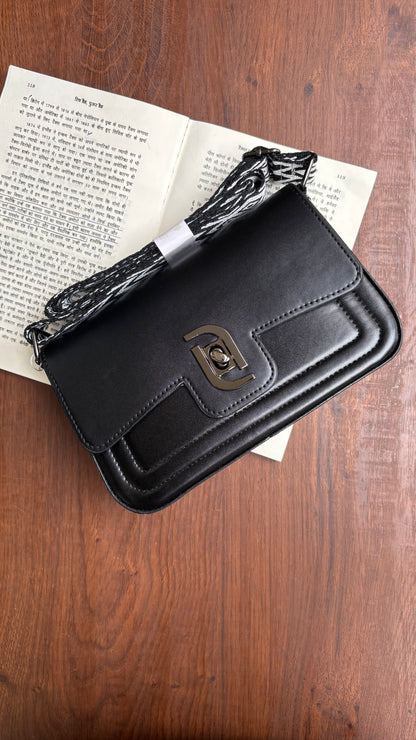 Vuemod Classic Shoulder Bag