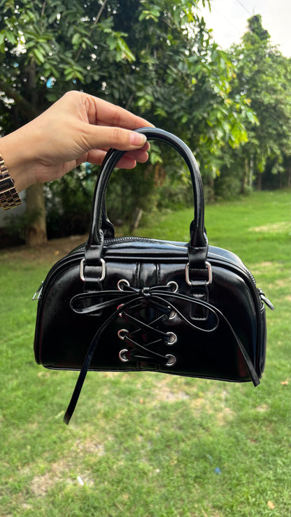 Baggle Handbag with Detachable Belt