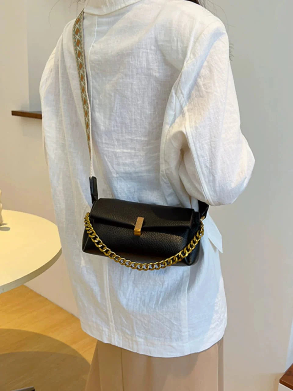 Aurelia Chain Bag