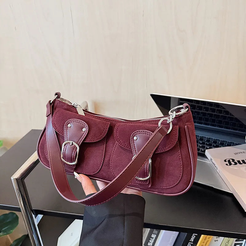 Vintage Suede Buckle Bag 🤎