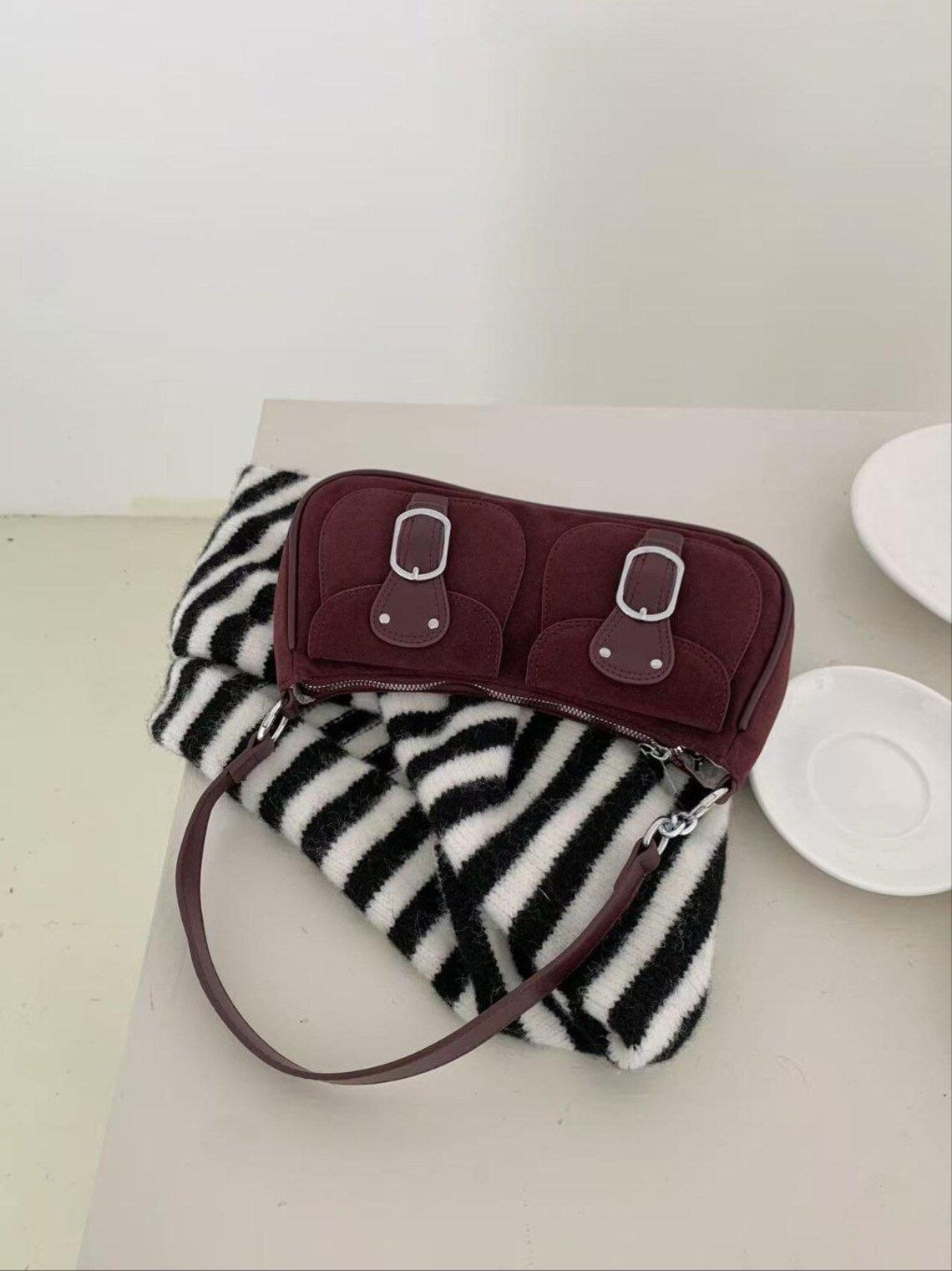 Vintage Suede Buckle Bag 🤎
