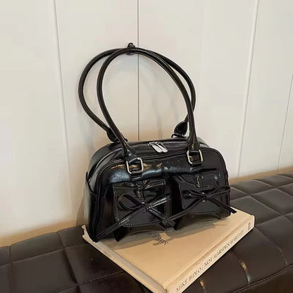 Tieknot Shoulder Bag