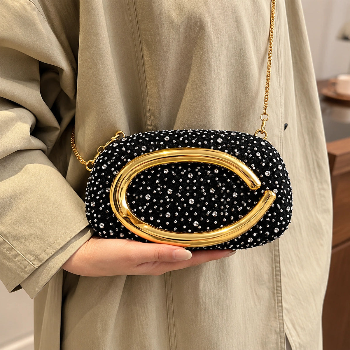 VUEMOD Rhinestone Party Clutch